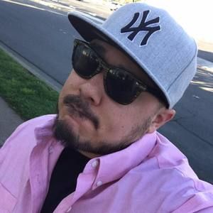 Meet your Posher, Adam